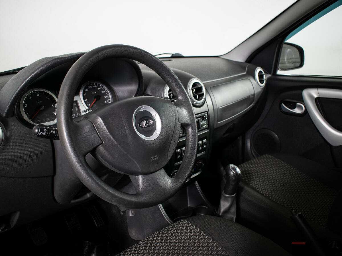 Купить Lada (ВАЗ) Largus с пробегом. Фото: #9