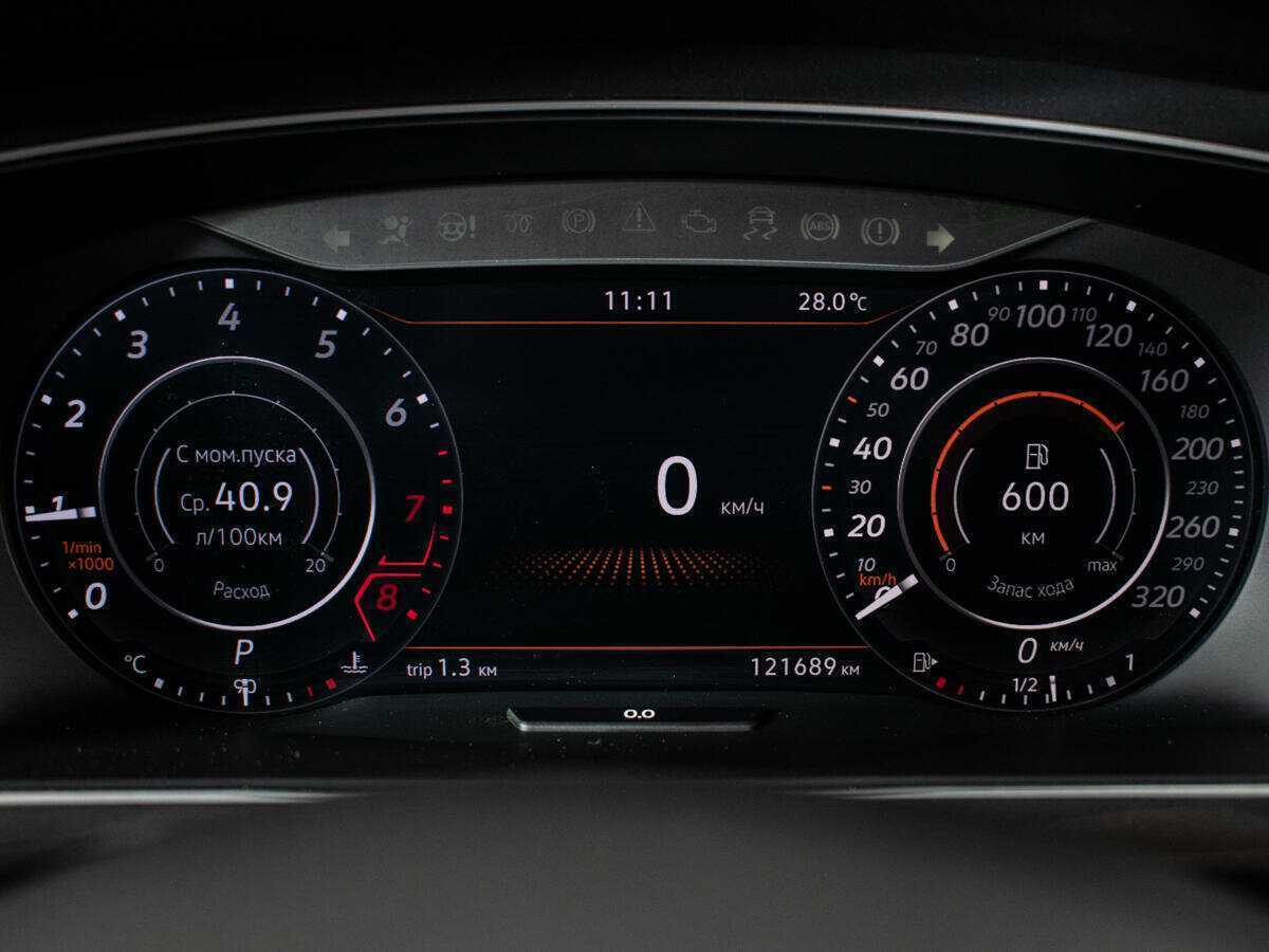 Купить Volkswagen Tiguan с пробегом. Фото: #11