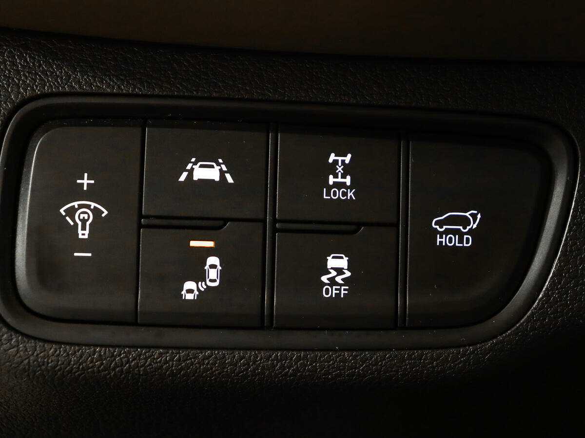 Купить Hyundai Santa Fe с пробегом. Фото: #17