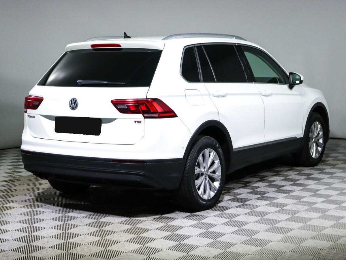 Купить Volkswagen Tiguan с пробегом. Фото: #3