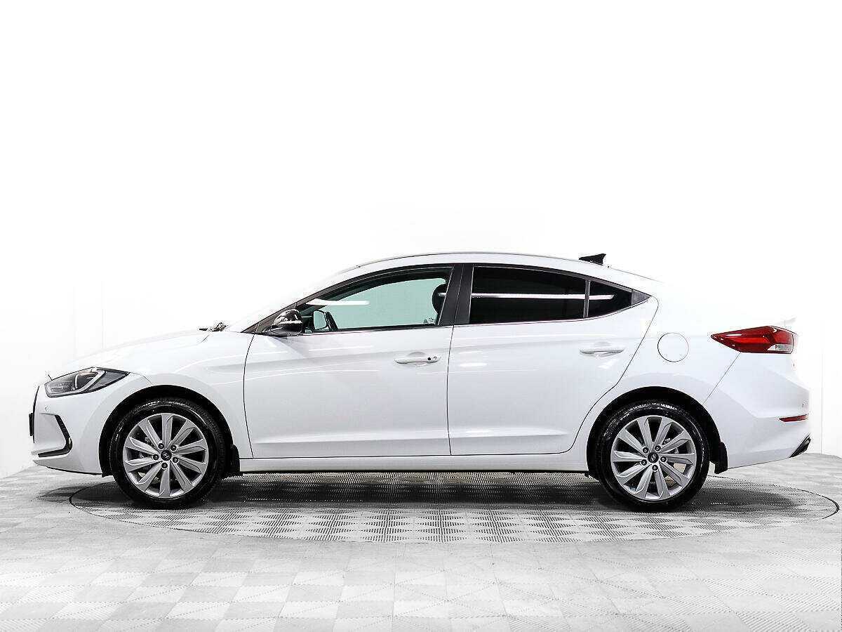 Купить Hyundai Elantra с пробегом. Фото: #6