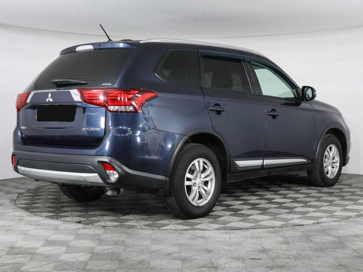 Купить Mitsubishi Outlander с пробегом. Фото: #4