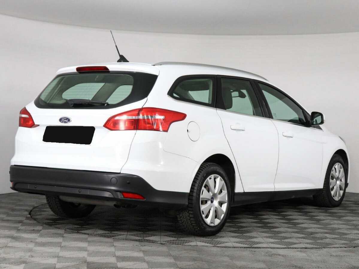 Купить Ford Focus с пробегом. Фото: #4