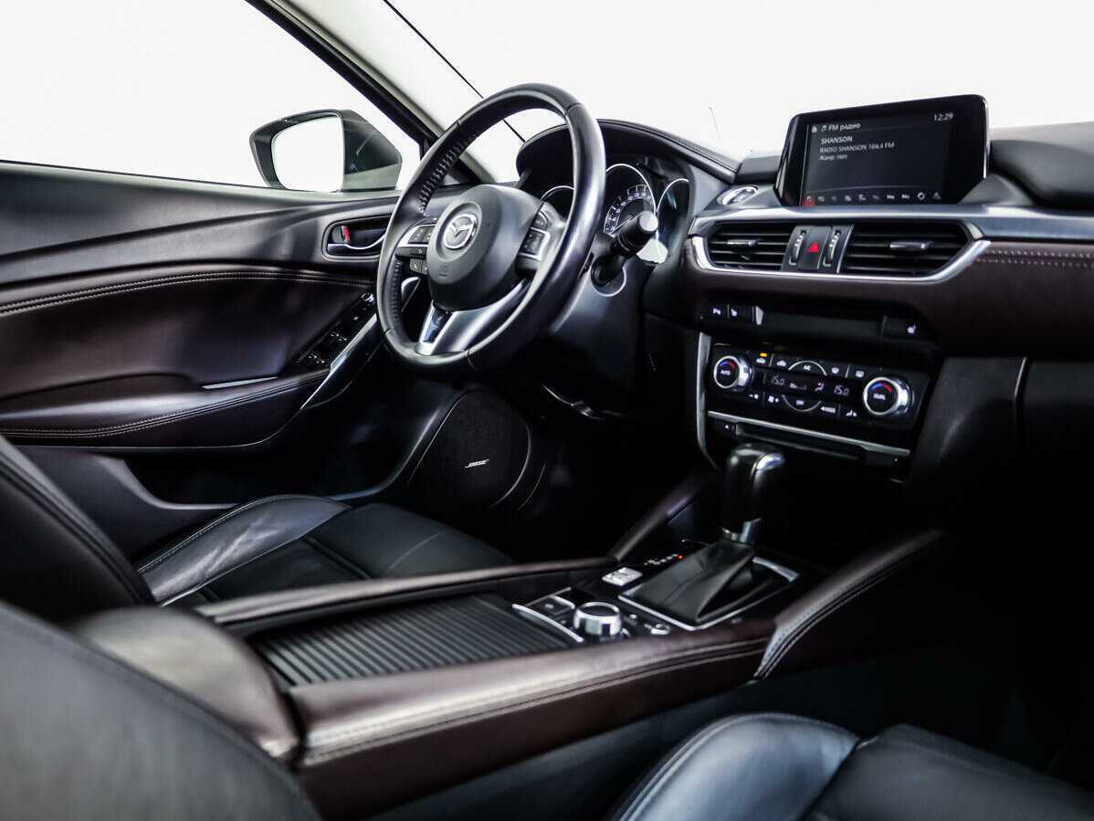 Купить Mazda 6 с пробегом. Фото: #7