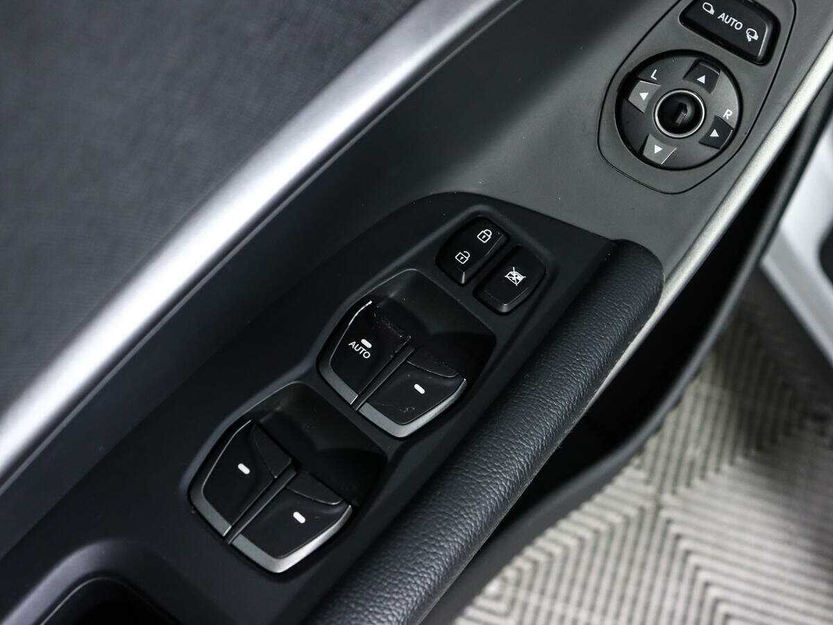 Купить Hyundai Santa Fe с пробегом. Фото: #15