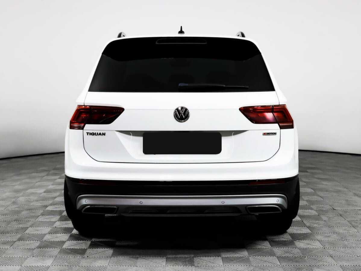 Купить Volkswagen Tiguan с пробегом. Фото: #5