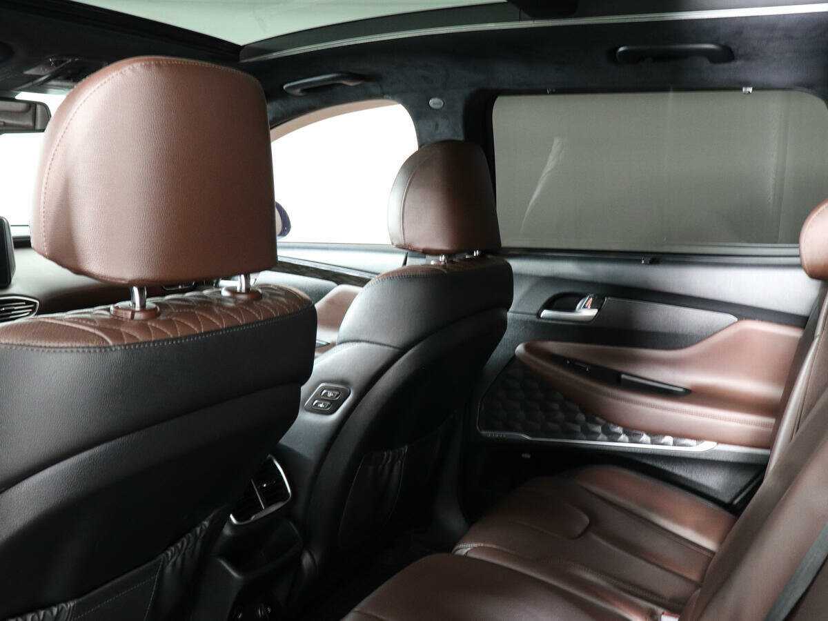 Купить Hyundai Santa Fe с пробегом. Фото: #11