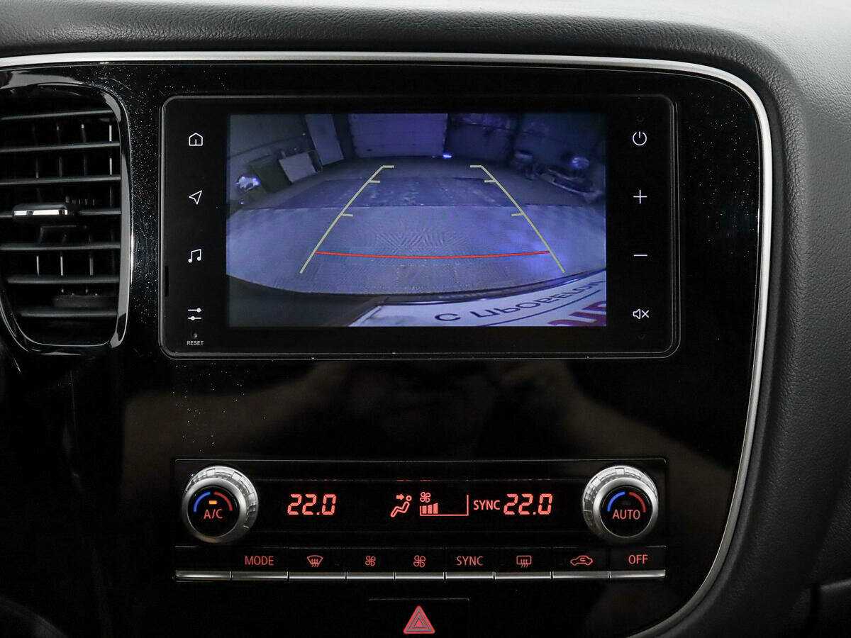 Купить Mitsubishi Outlander с пробегом. Фото: #13