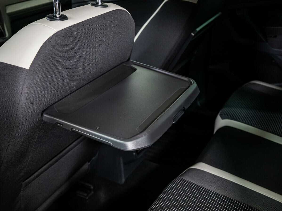 Купить Volkswagen Tiguan с пробегом. Фото: #18