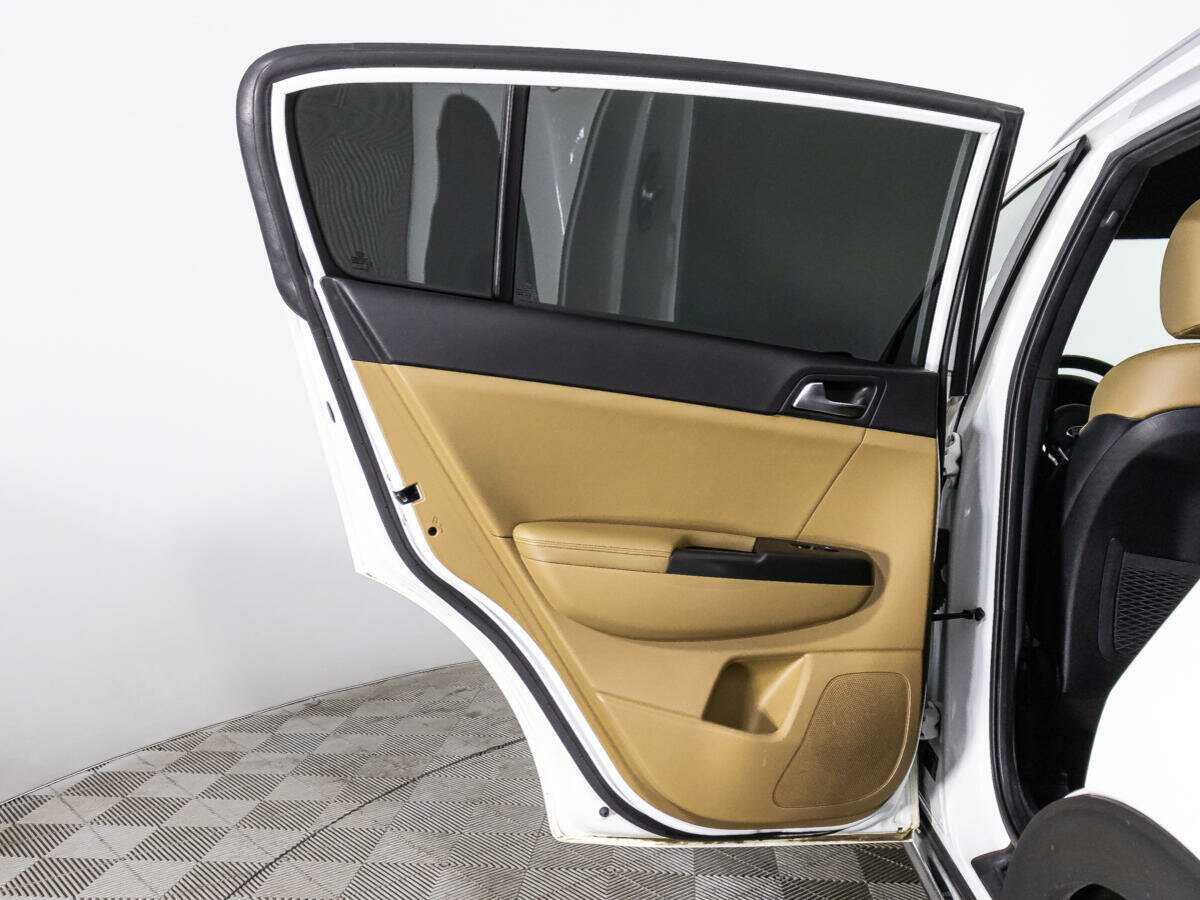 Купить Kia Sportage с пробегом. Фото: #24