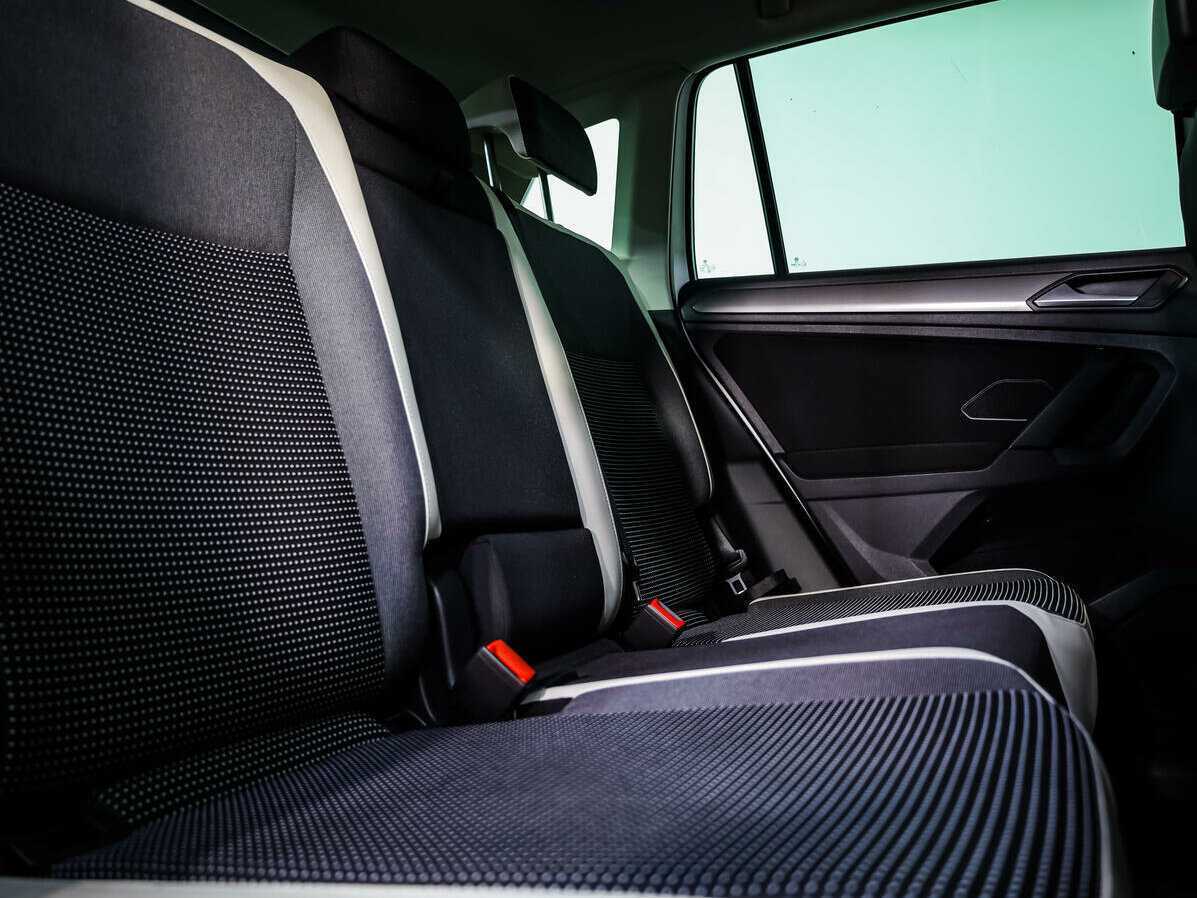 Купить Volkswagen Tiguan с пробегом. Фото: #11