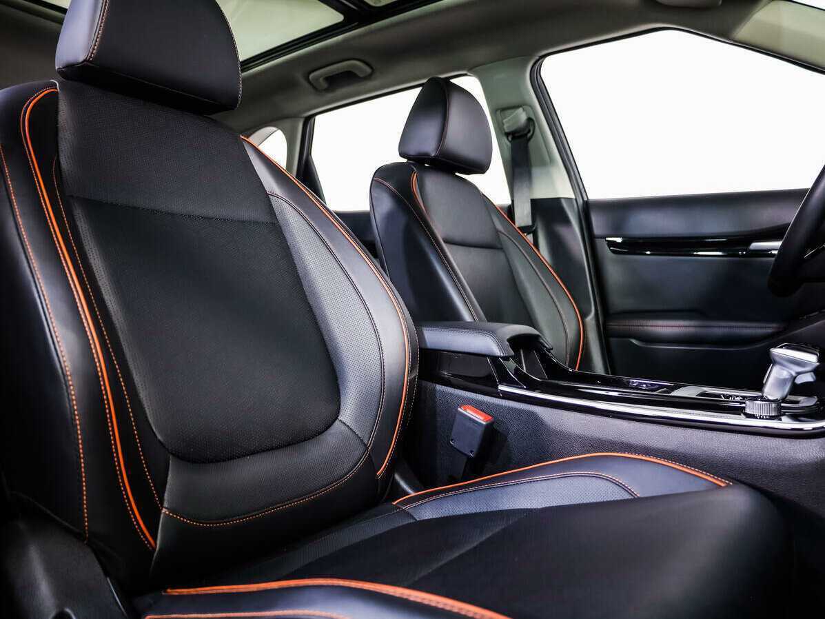 Купить Kia Seltos с пробегом. Фото: #10