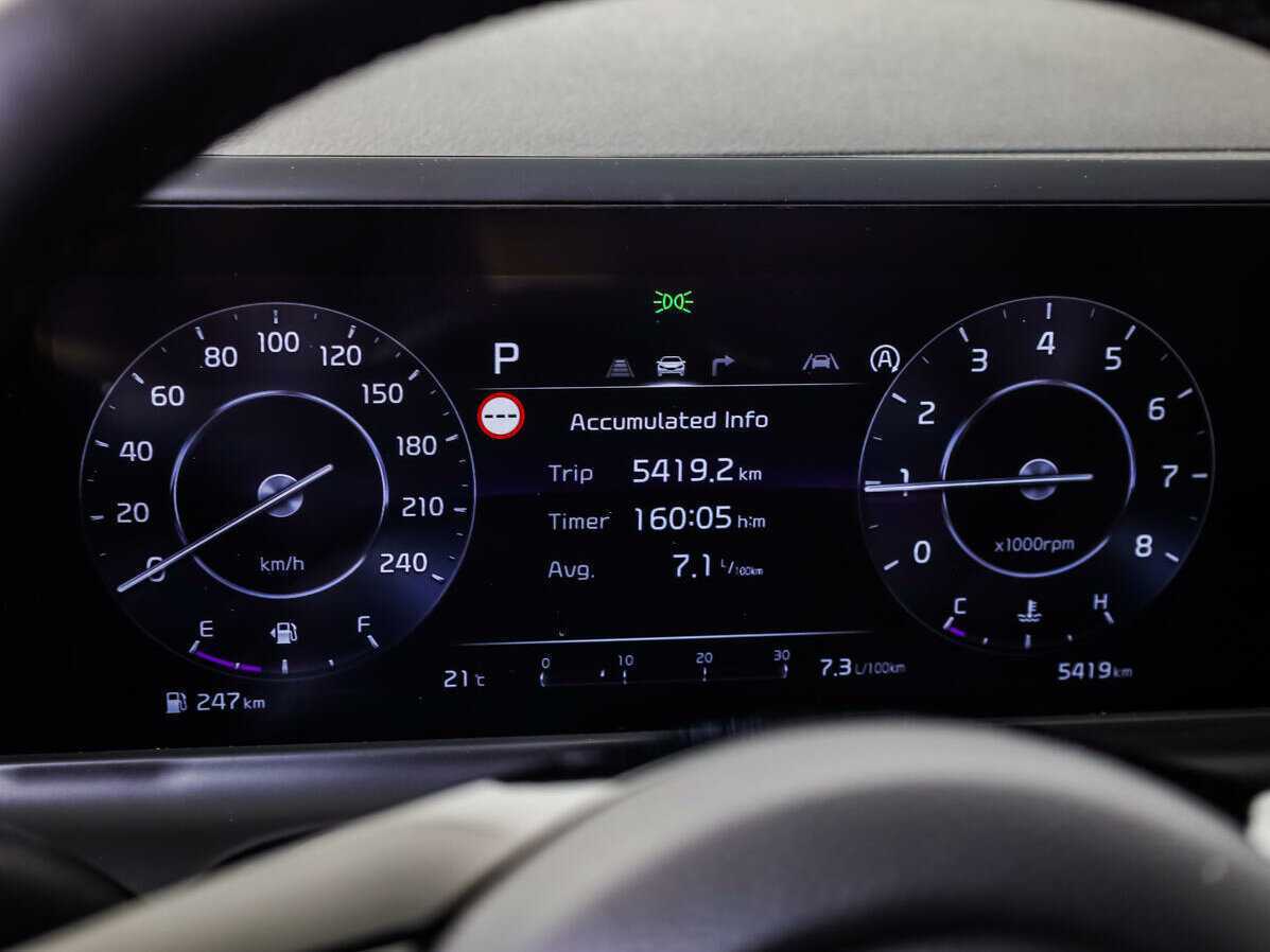 Купить Kia Seltos с пробегом. Фото: #19