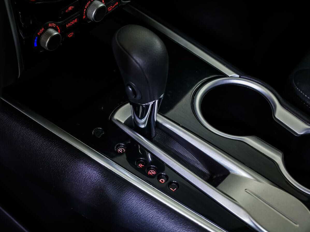 Купить Nissan Pathfinder с пробегом. Фото: #15