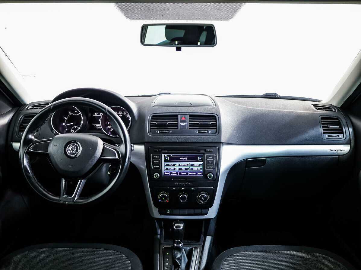 Купить Skoda Yeti с пробегом. Фото: #8