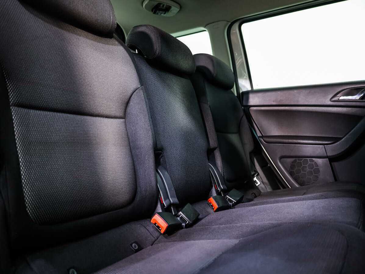 Купить Skoda Yeti с пробегом. Фото: #11