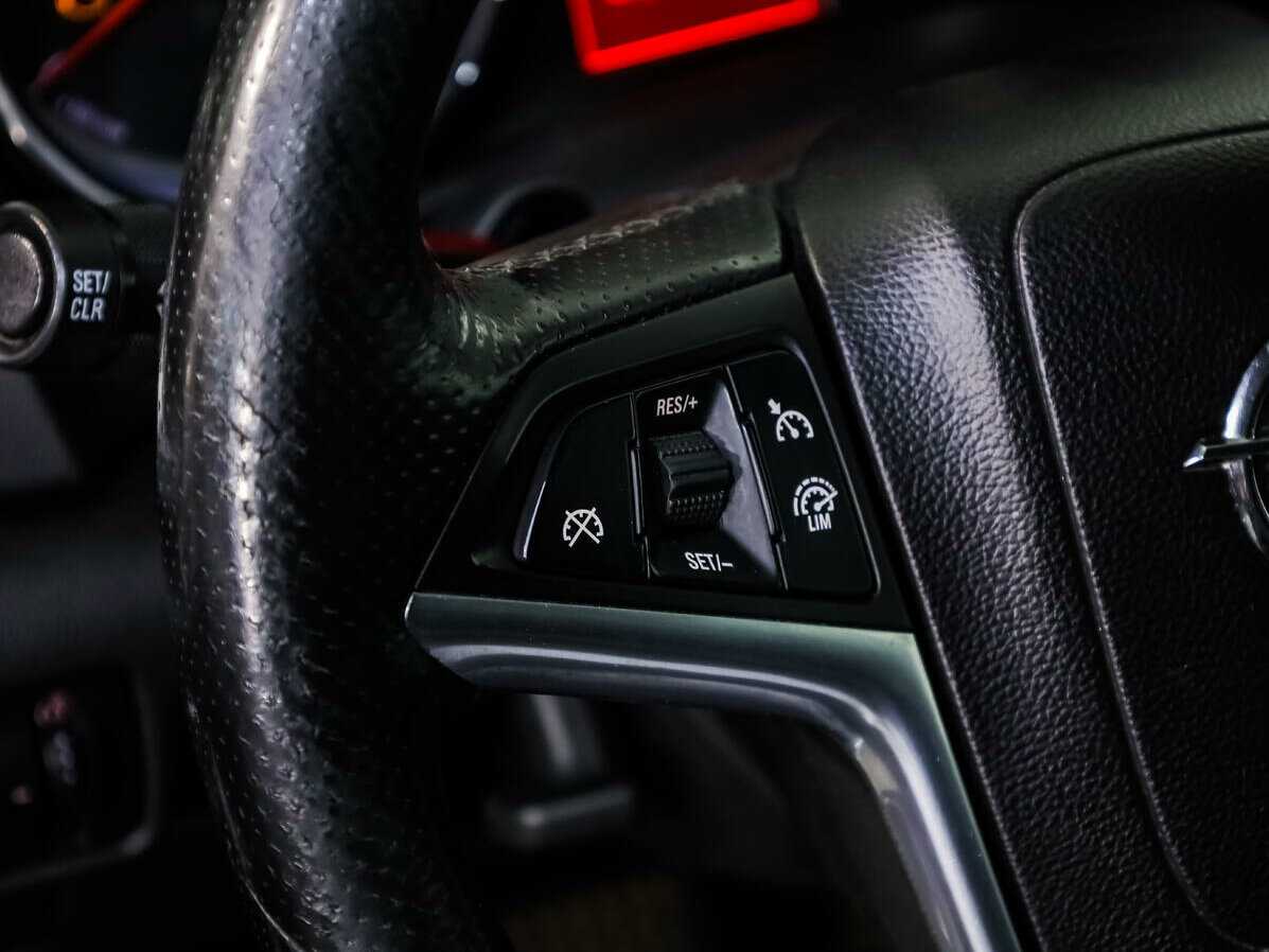 Купить Opel Astra с пробегом. Фото: #15