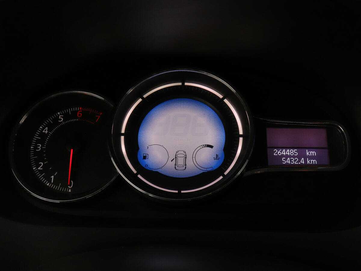 Купить Renault Megane с пробегом. Фото: #6