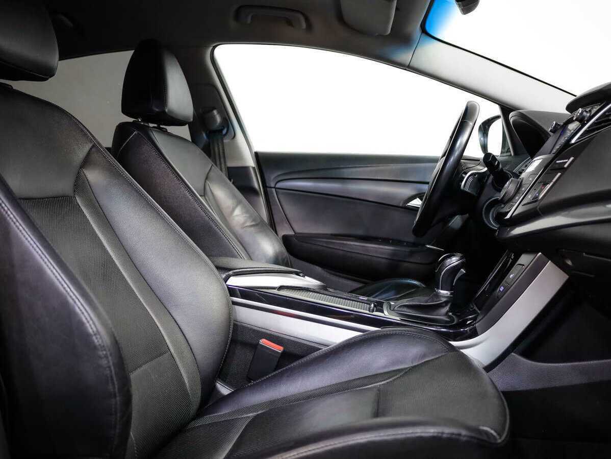 Купить Hyundai i40 с пробегом. Фото: #10