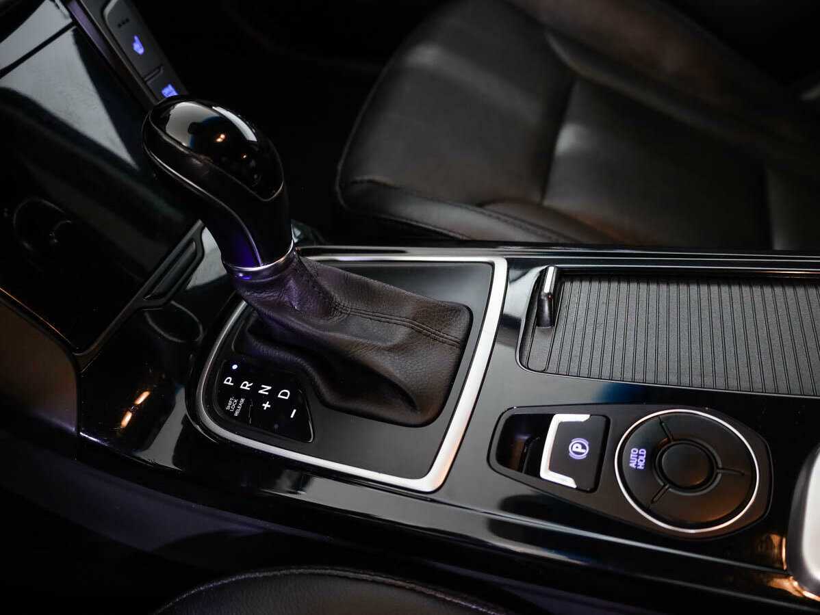 Купить Hyundai i40 с пробегом. Фото: #17