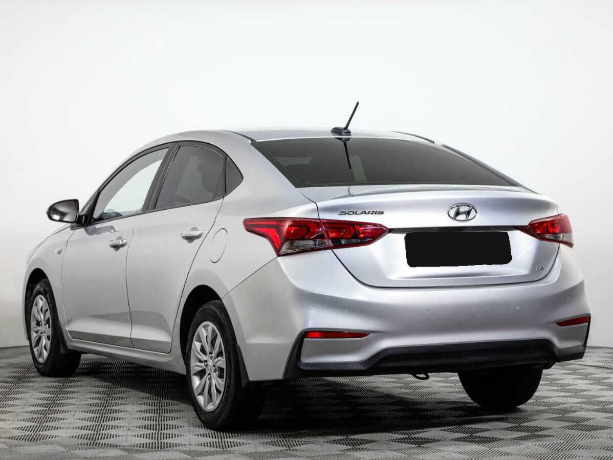 Купить Hyundai Solaris с пробегом. Фото: #5