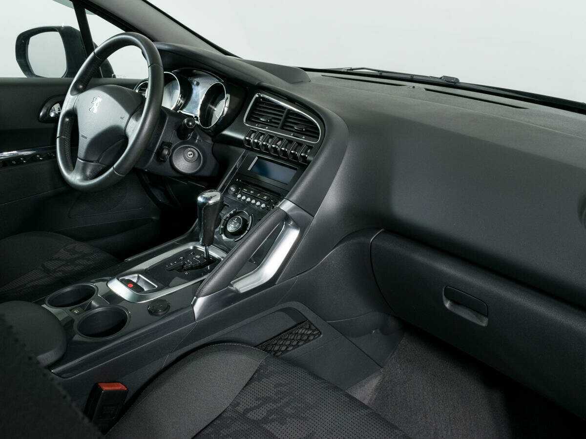 Купить Peugeot 3008 с пробегом. Фото: #8