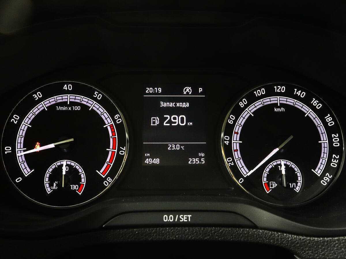 Купить Skoda Karoq с пробегом. Фото: #8