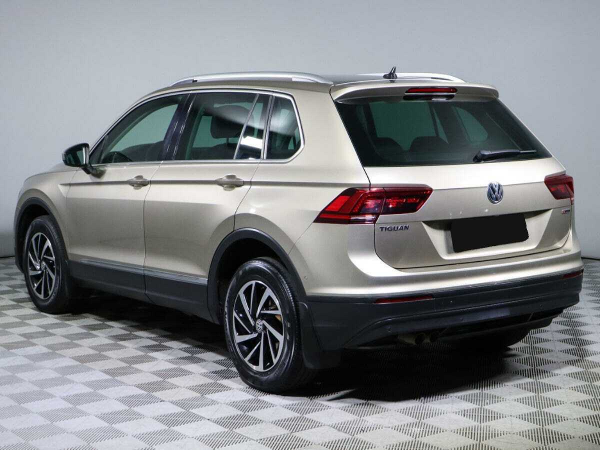 Купить Volkswagen Tiguan с пробегом. Фото: #5