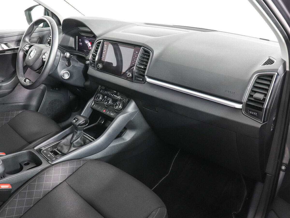 Купить Skoda Karoq с пробегом. Фото: #9