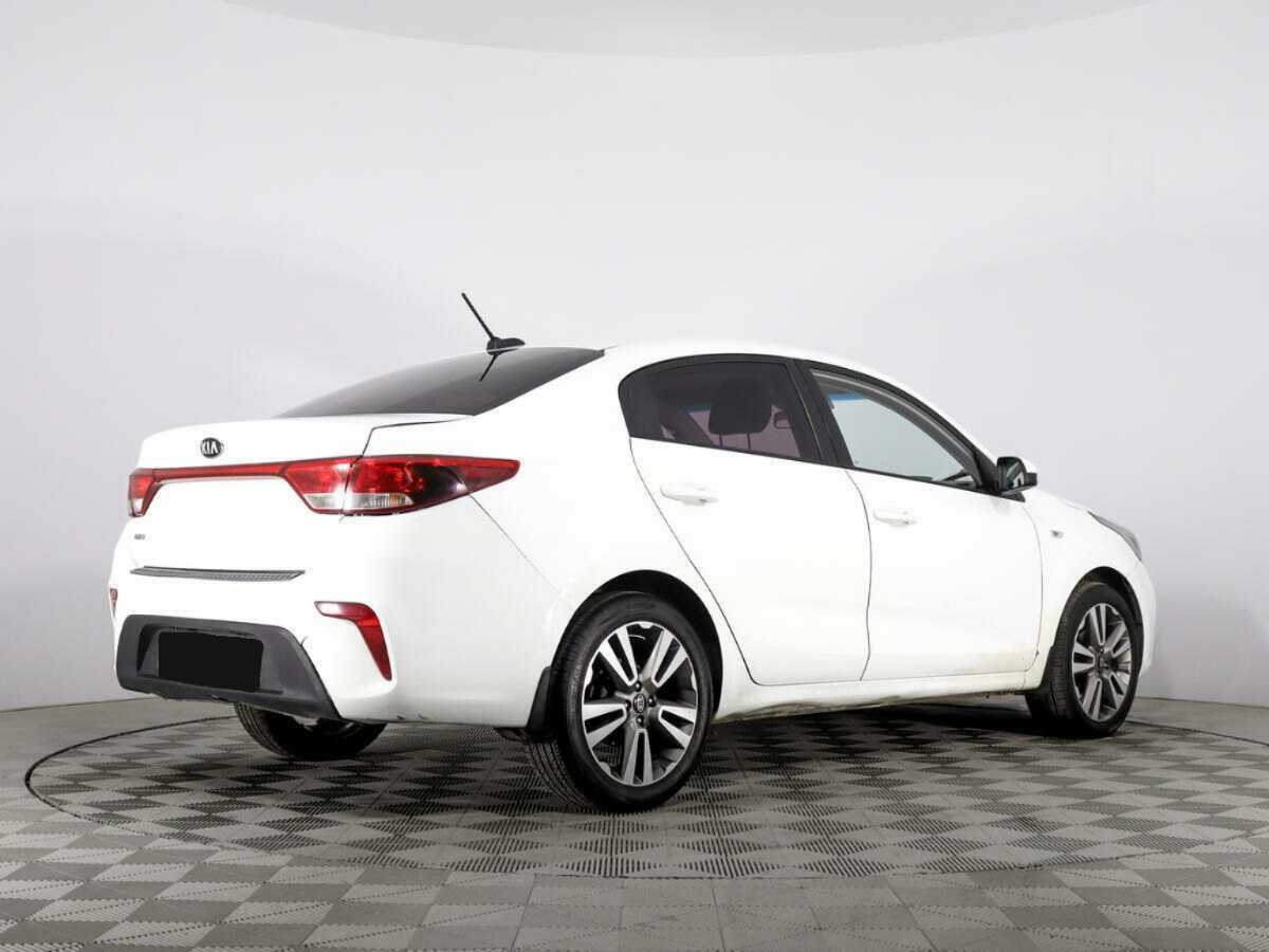Купить Kia Rio с пробегом. Фото: #4