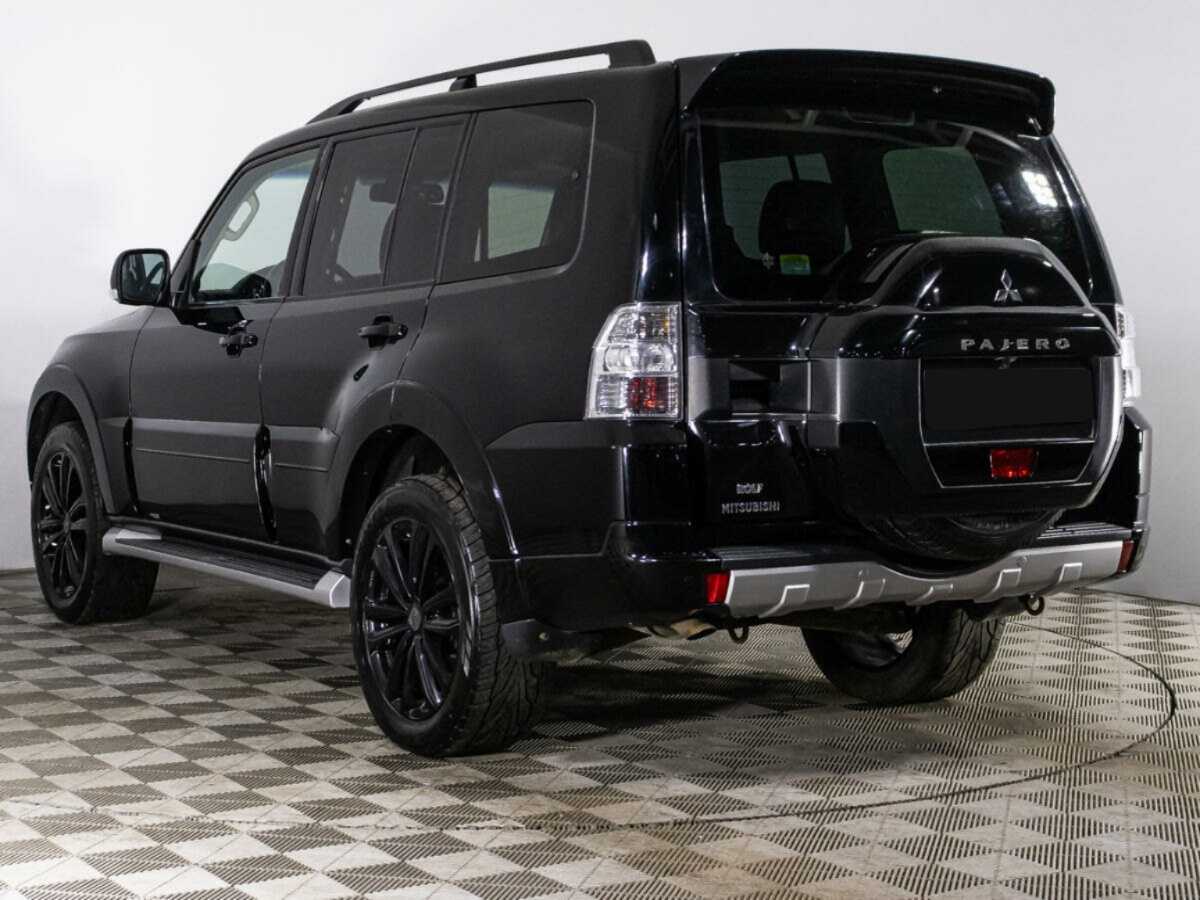 Купить Mitsubishi Pajero с пробегом. Фото: #6