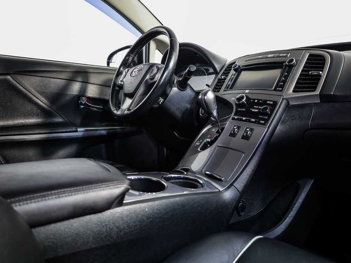 Купить Toyota Venza с пробегом. Фото: #7