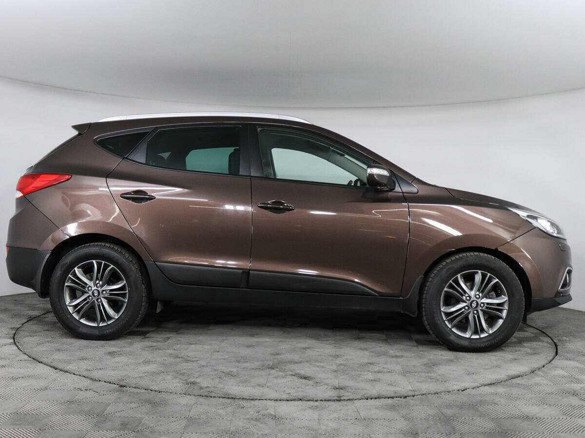 Купить Hyundai ix35 с пробегом. Фото: #3