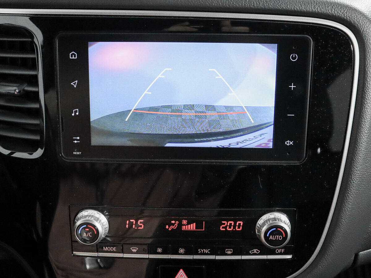 Купить Mitsubishi Outlander с пробегом. Фото: #16