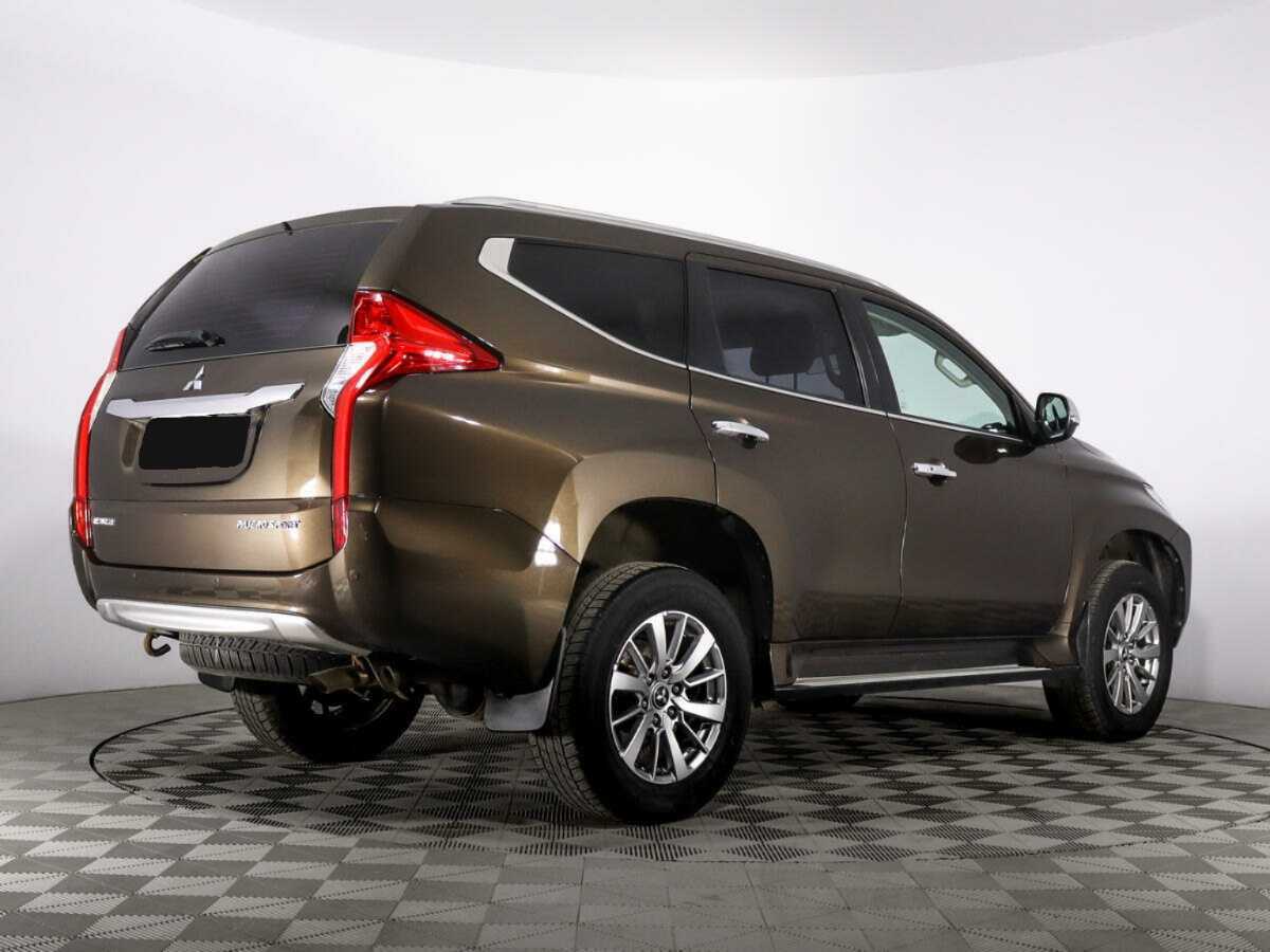 Купить Mitsubishi Pajero Sport с пробегом. Фото: #4