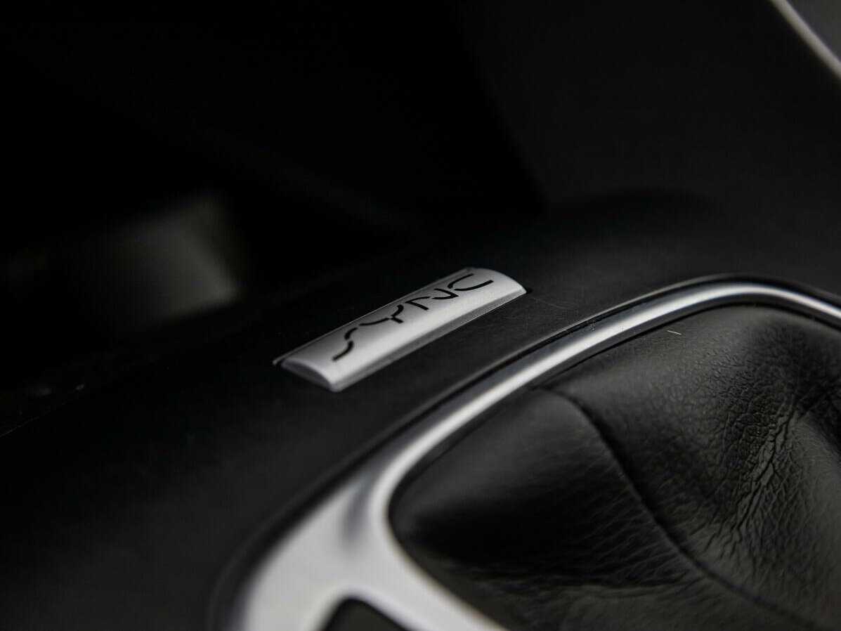 Купить Ford Mondeo с пробегом. Фото: #17