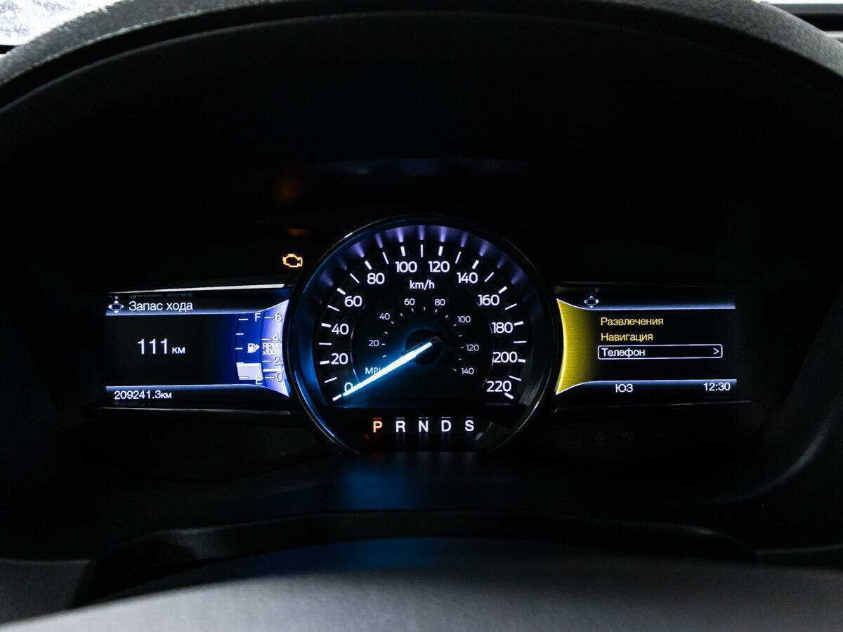 Купить Ford Explorer с пробегом. Фото: #11