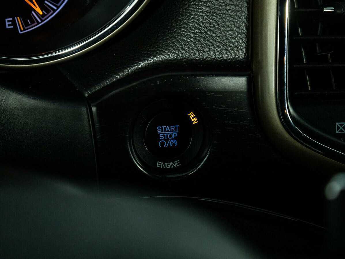 Купить Jeep Grand Cherokee с пробегом. Фото: #22