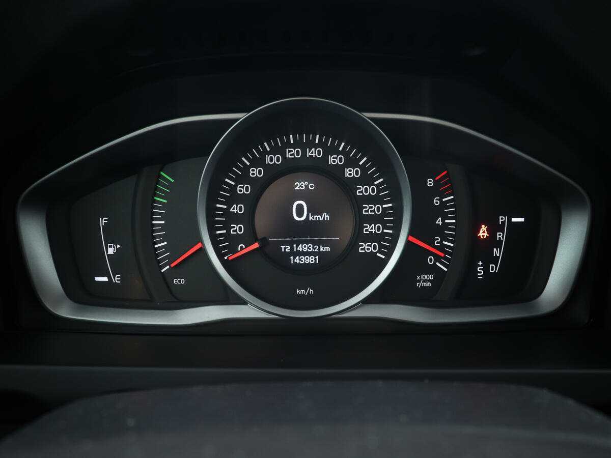 Купить Volvo S60 с пробегом. Фото: #12