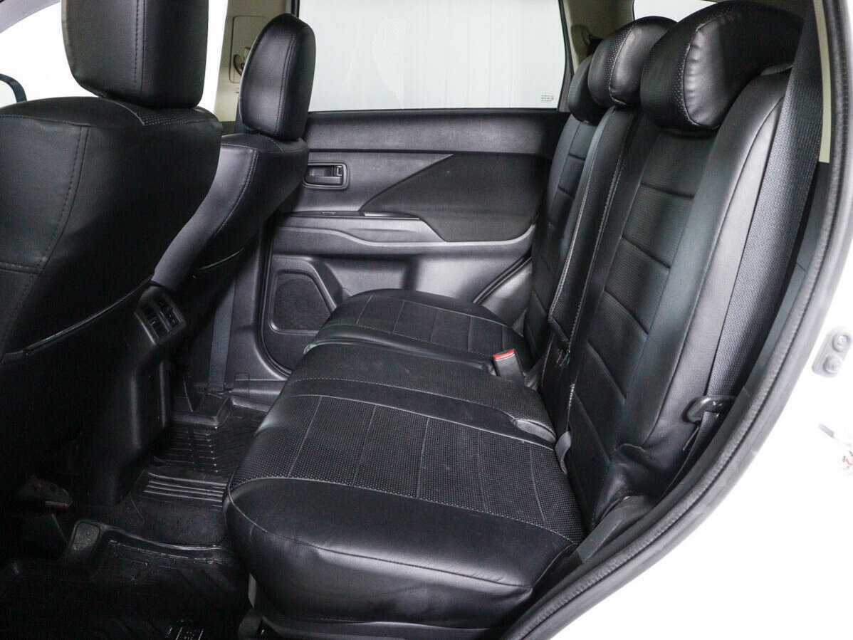 Купить Mitsubishi Outlander с пробегом. Фото: #7