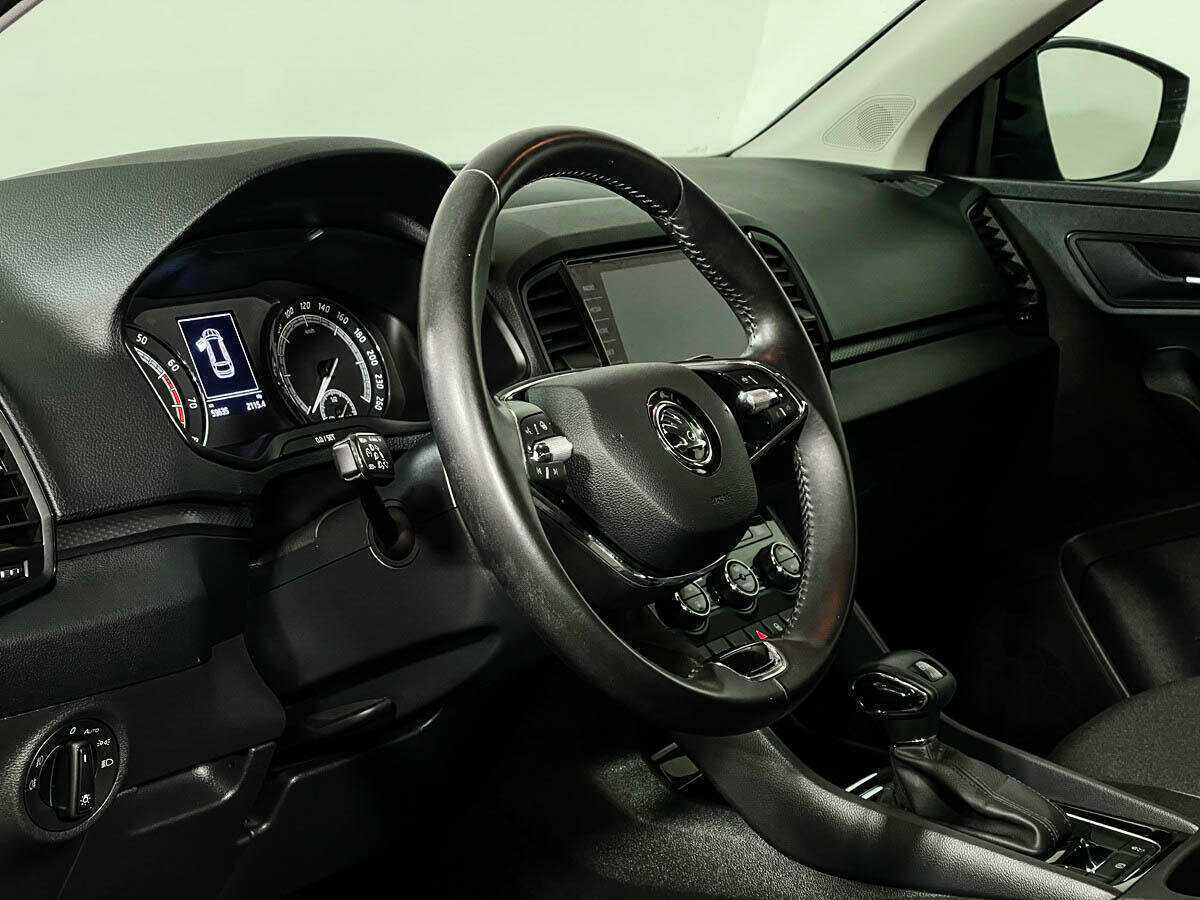 Купить Skoda Karoq с пробегом. Фото: #10