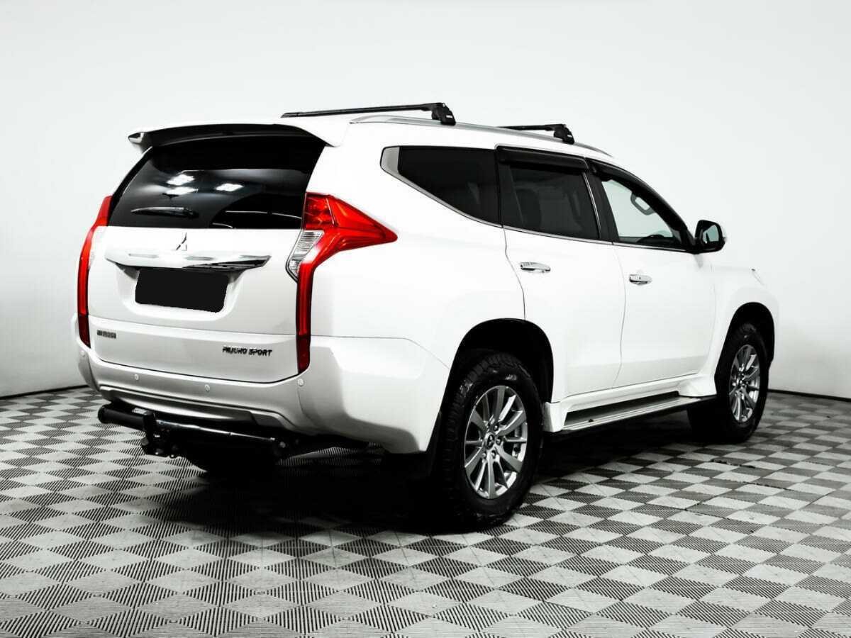 Купить Mitsubishi Pajero Sport с пробегом. Фото: #4