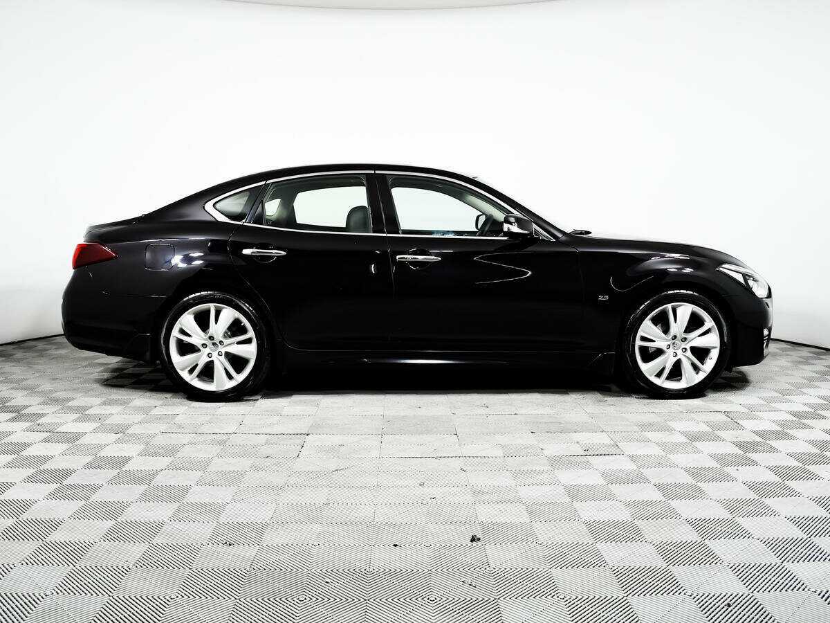 Купить Infiniti Q70 с пробегом. Фото: #3