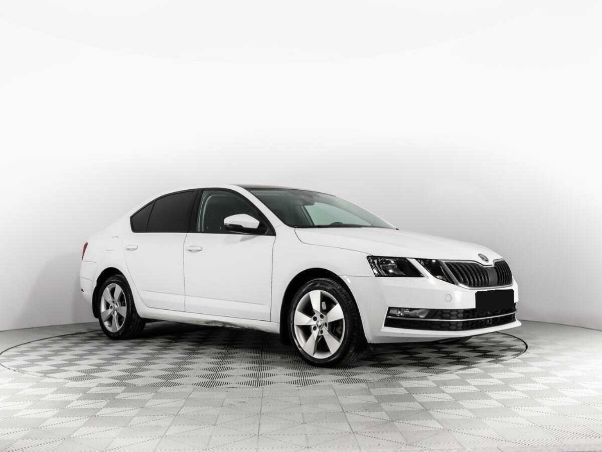 Купить Skoda Octavia с пробегом. Фото: #2