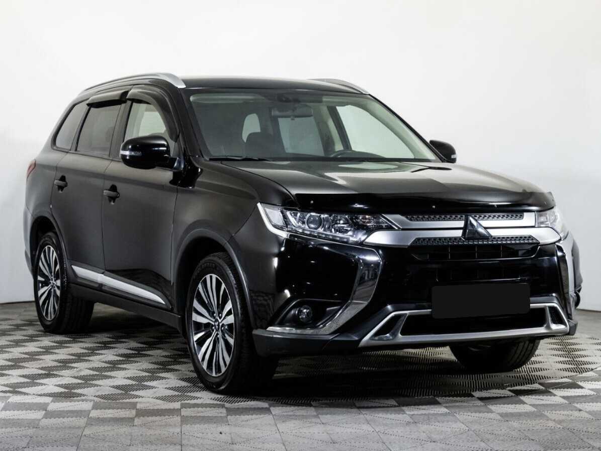 Купить Mitsubishi Outlander с пробегом. Фото: #2