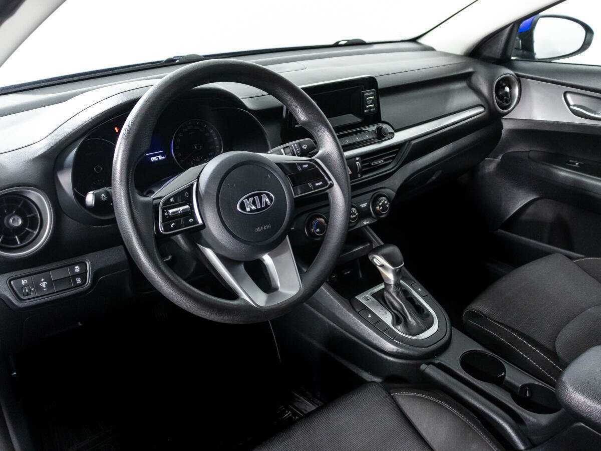 Купить Kia Cerato с пробегом. Фото: #10