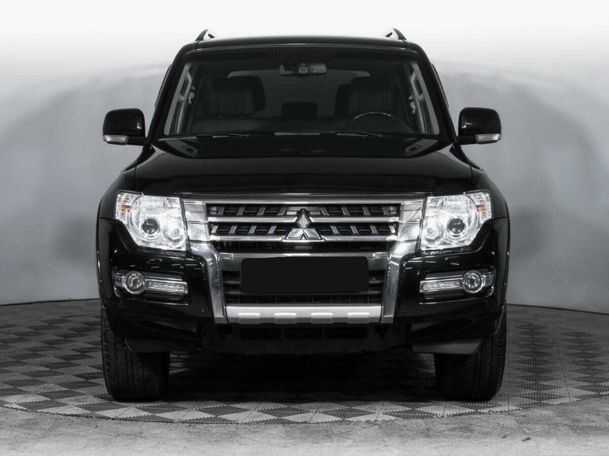 Купить Mitsubishi Pajero с пробегом. Фото: #1