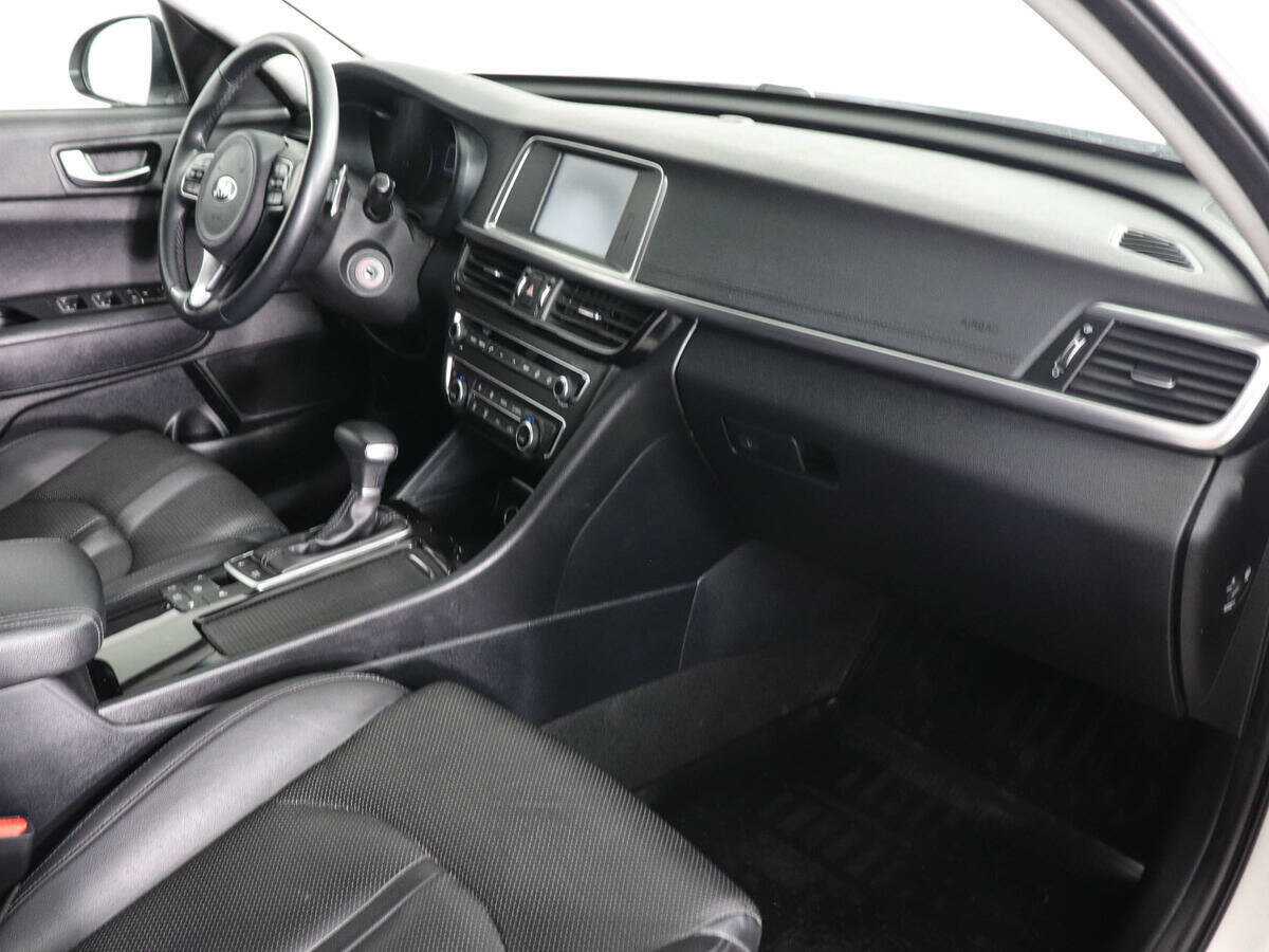 Купить Kia Optima с пробегом. Фото: #9