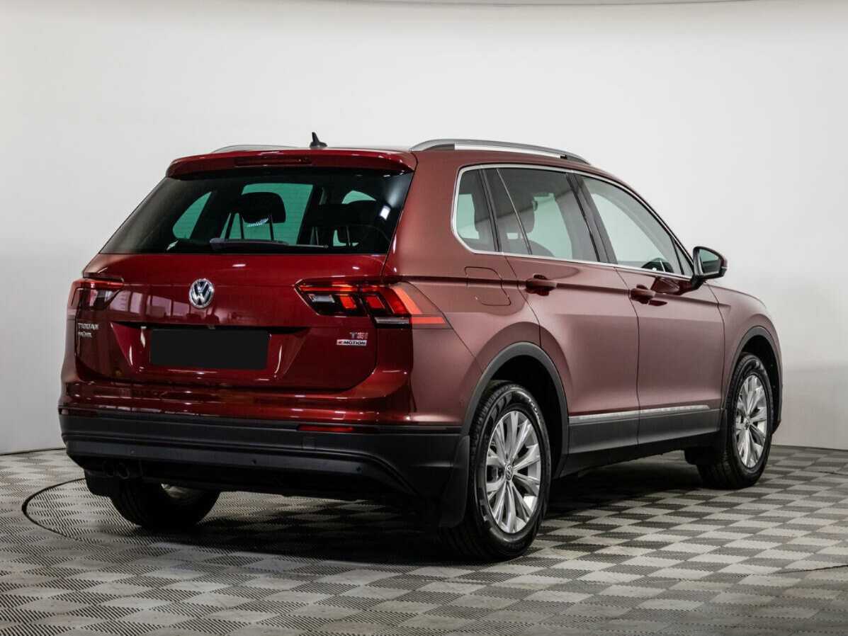 Купить Volkswagen Tiguan с пробегом. Фото: #4