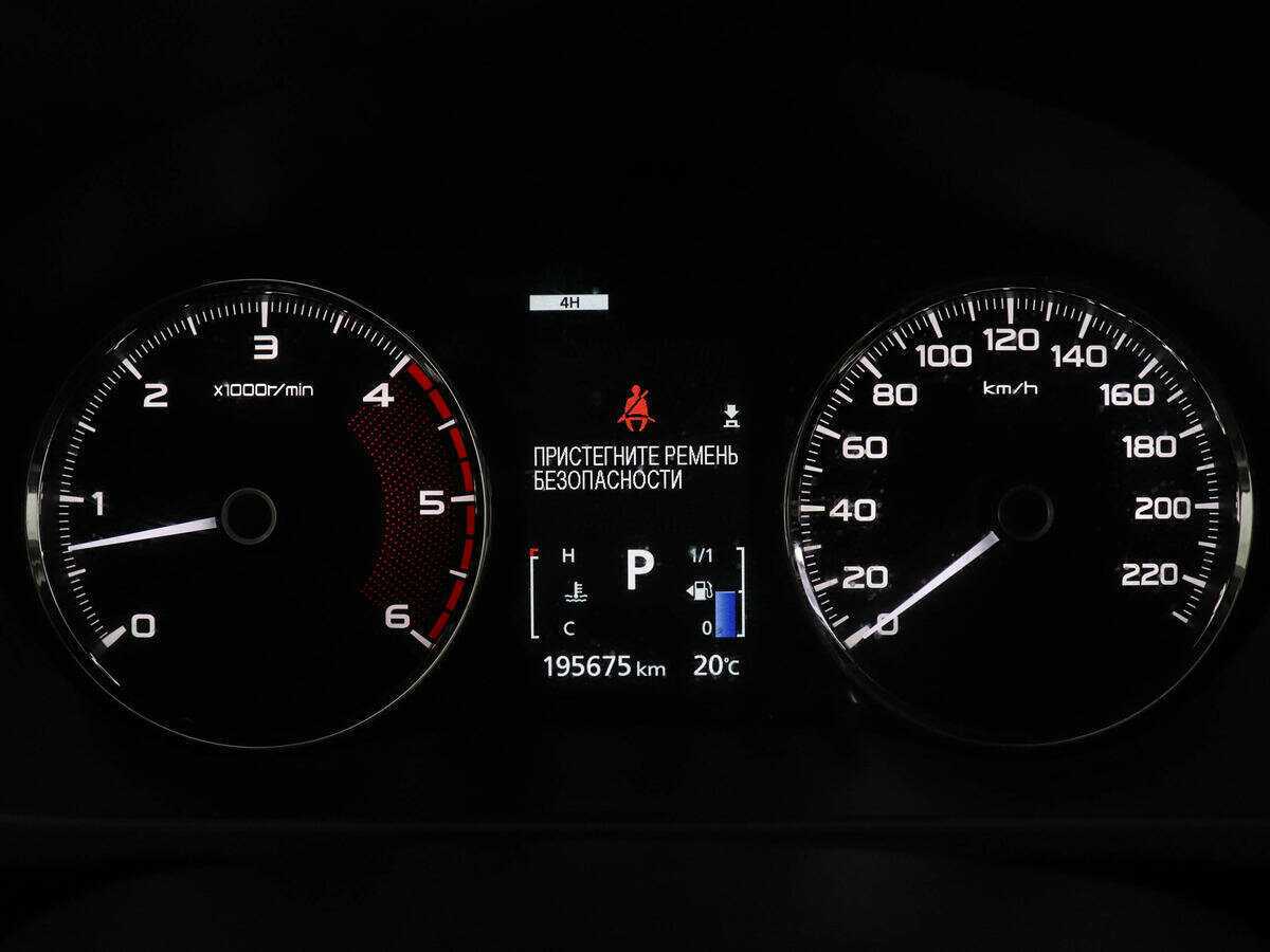 Купить Mitsubishi Pajero Sport с пробегом. Фото: #10